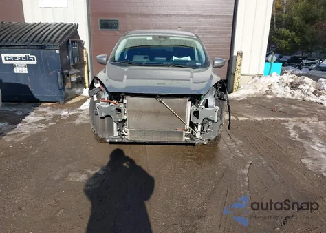 2022 Ford Escape Sel Hybrid z USA, uszkodzony, nr VIN 1FMCU9CZ0NUB28721